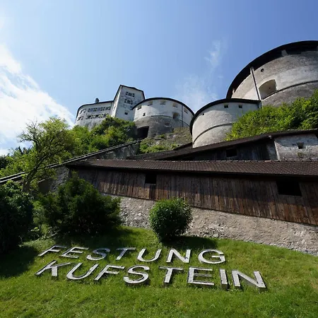 Viktorias Apart Otel Kufstein