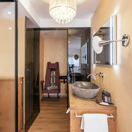 Отель Hotel Viktorias Home In Kufstein