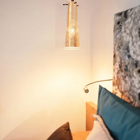 Viktorias Aparthotel 4*